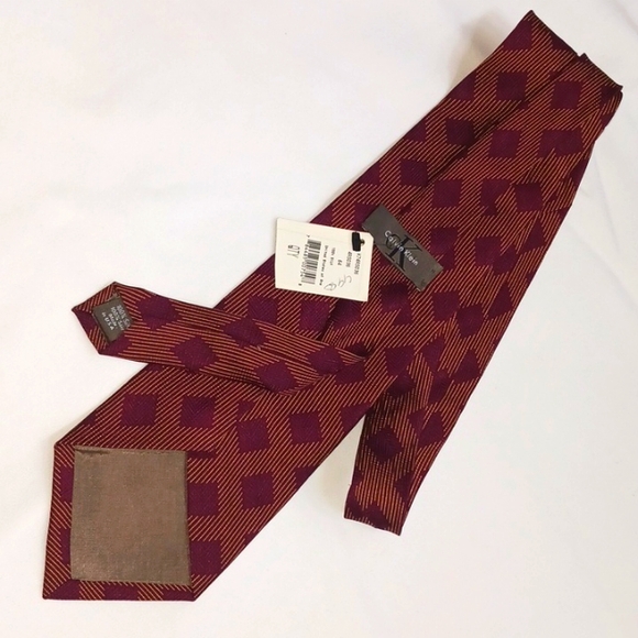 Men's Tie - Picture 5 of 5